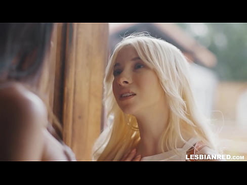 ❤️ Djevojka dolazi kući nekoliko mjeseci kasnije i na kraju jede mačkicu svoje maćehe ❤️❌ Super porno na hr.porngipfy.ru ️❤